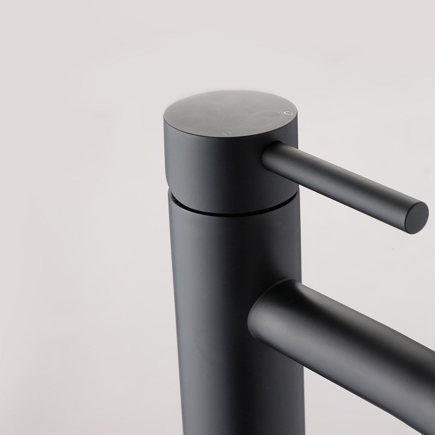 Elevated Basin Faucet – Elegant Matte Black Finish