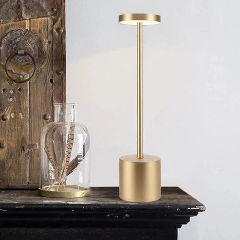 LED Kosketuslampu – Käytännöllinen ja moderni valaistus