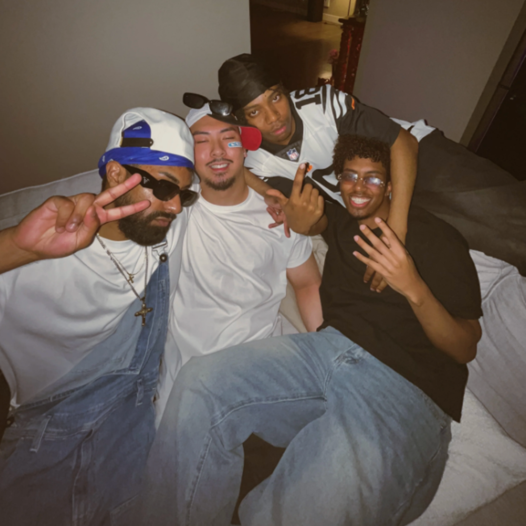 レトロなデジタルカメラ - クラシックなデザインとHD画質