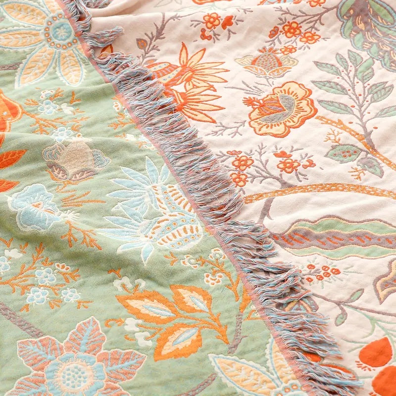 Bohemian Floral Patterned Blanket with Fringes