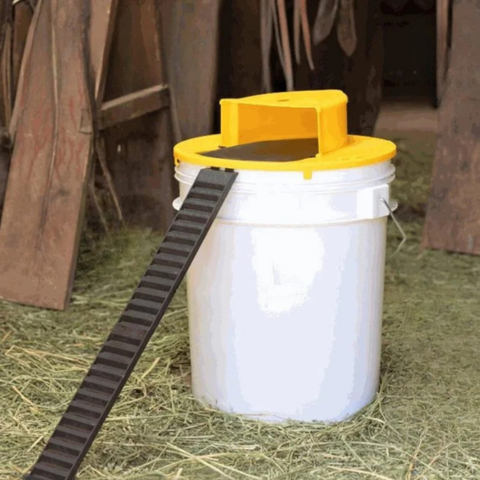 Trappola per topi con coperchio a secchio - Sistema automatico senza contatto