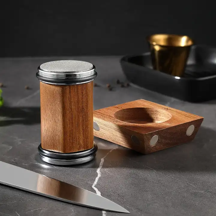 Magnetic Knife Sharpener - Precise and fast sharpening