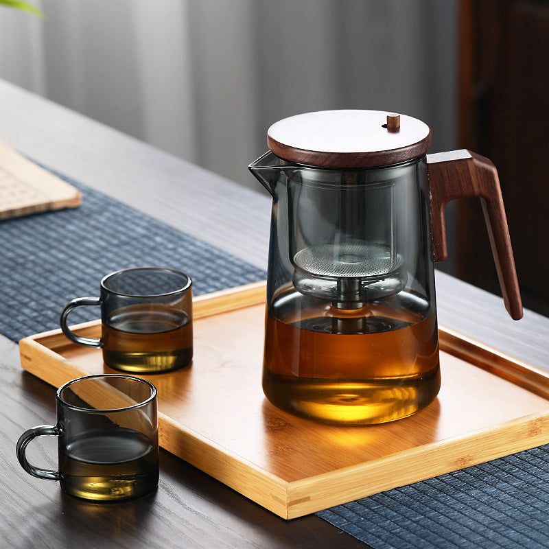 Glass Teapot with Infuser — Elegance and Simplicity in Daily Life