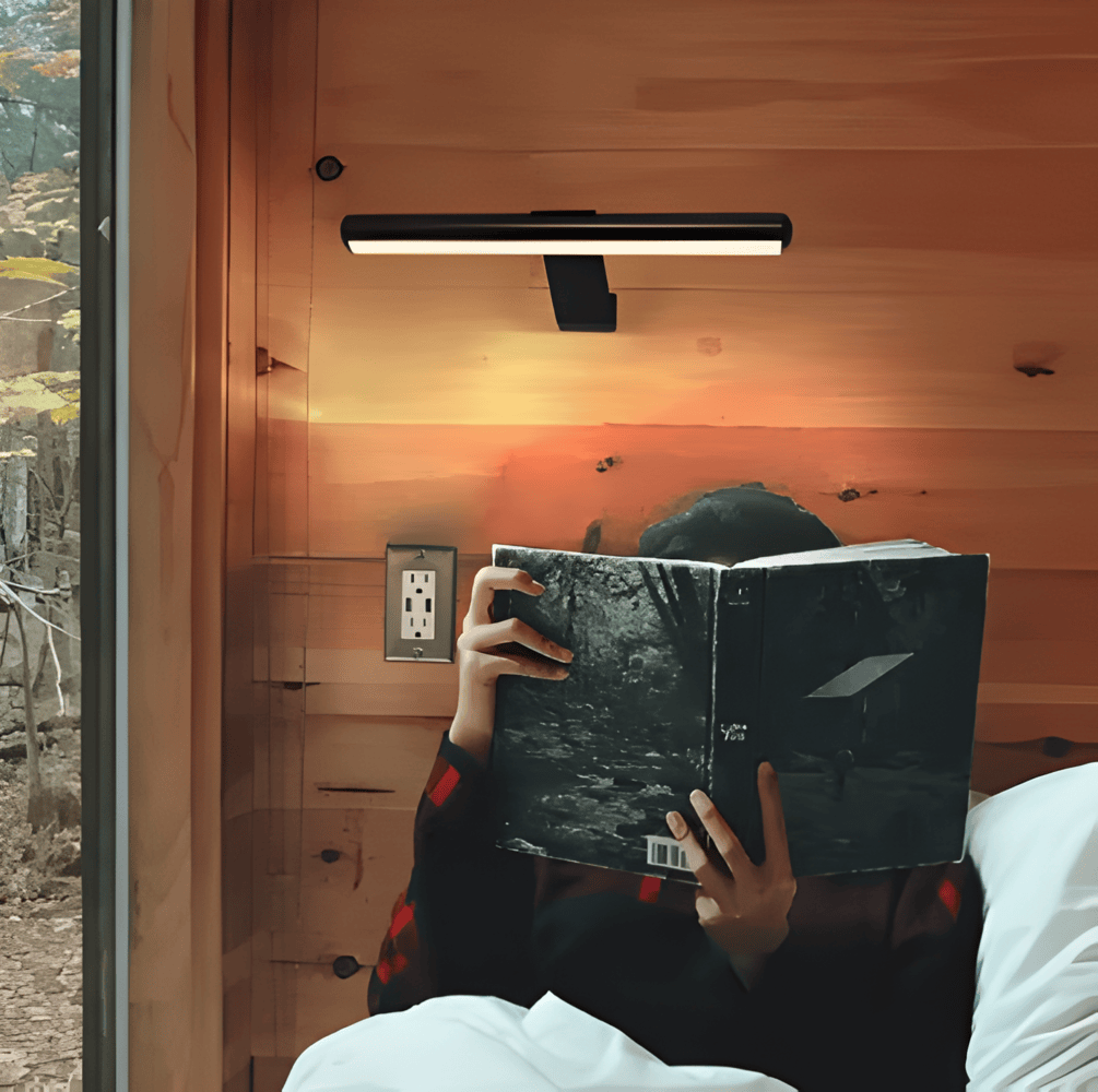 Bezdrátová nástěnná LED lampa s USB dobíjením - plná rotace a pohodlné dobíjení