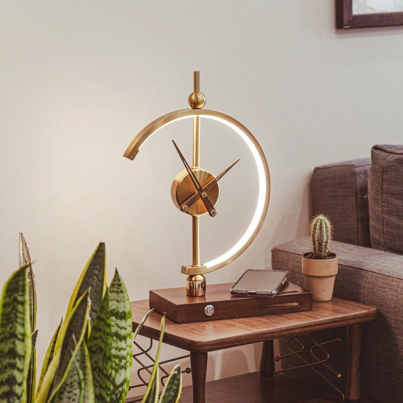 Lampe De Table Avec Horloge Et Chargeur Sans Fil