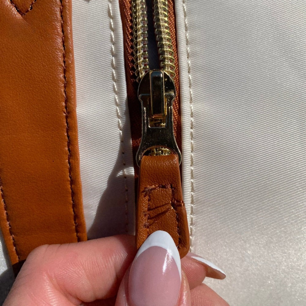 Cestovní taška - styl a ochrana proti dešti