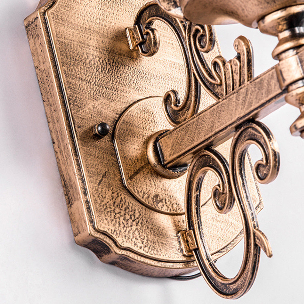 Aplique de Parede Vintage em Vidro – Estilo Retro e Resistência Exterior 