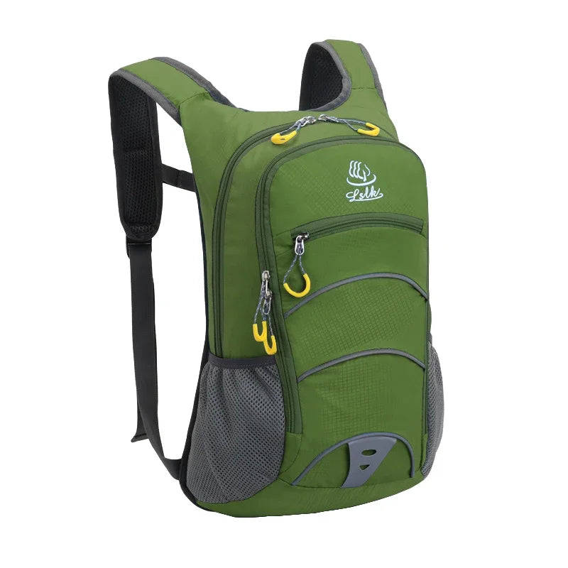 Sports Backpack – Compact and Versatile 