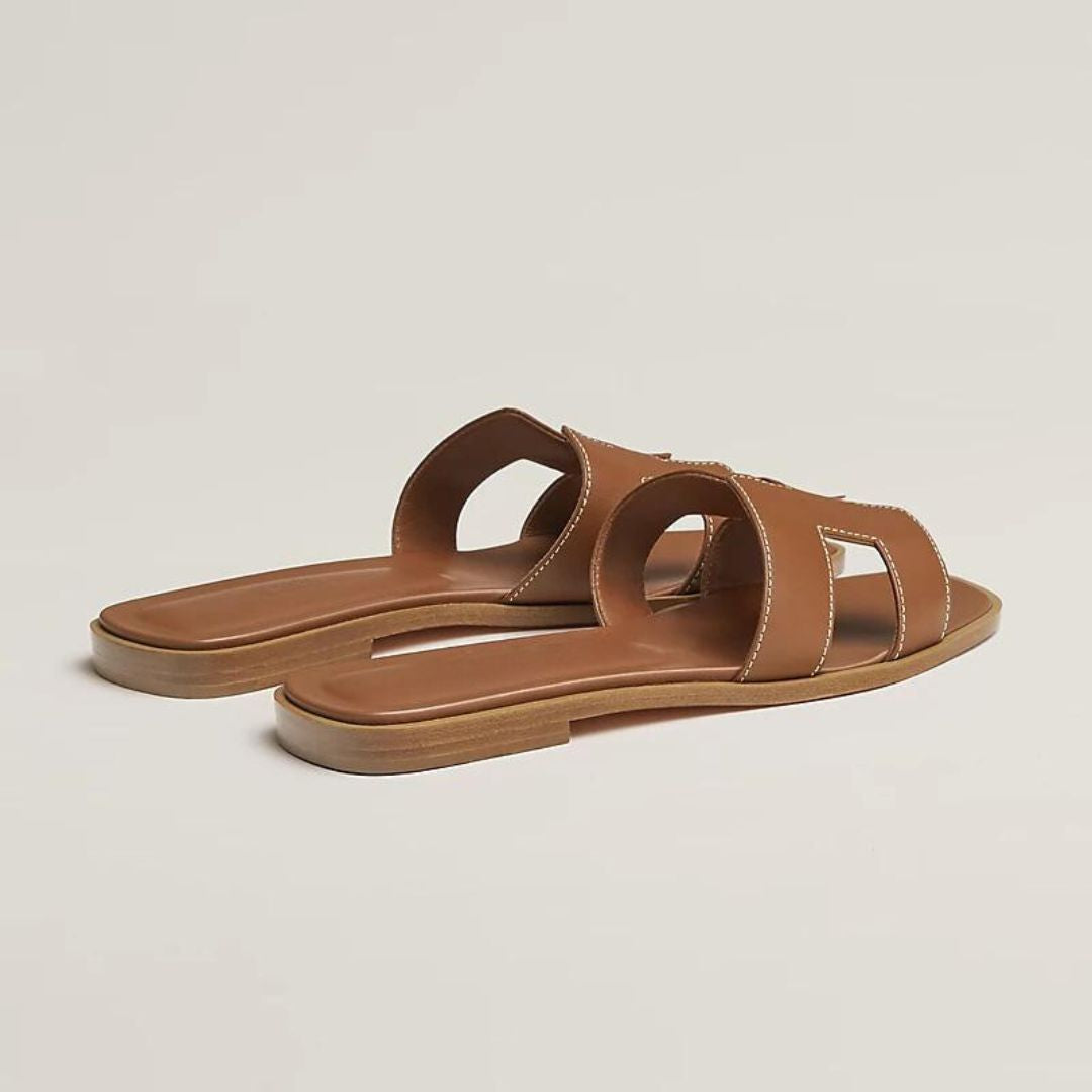 Brigitte | Moderne Flate Sandaler – Luftriktig Design Og Urban Stil 