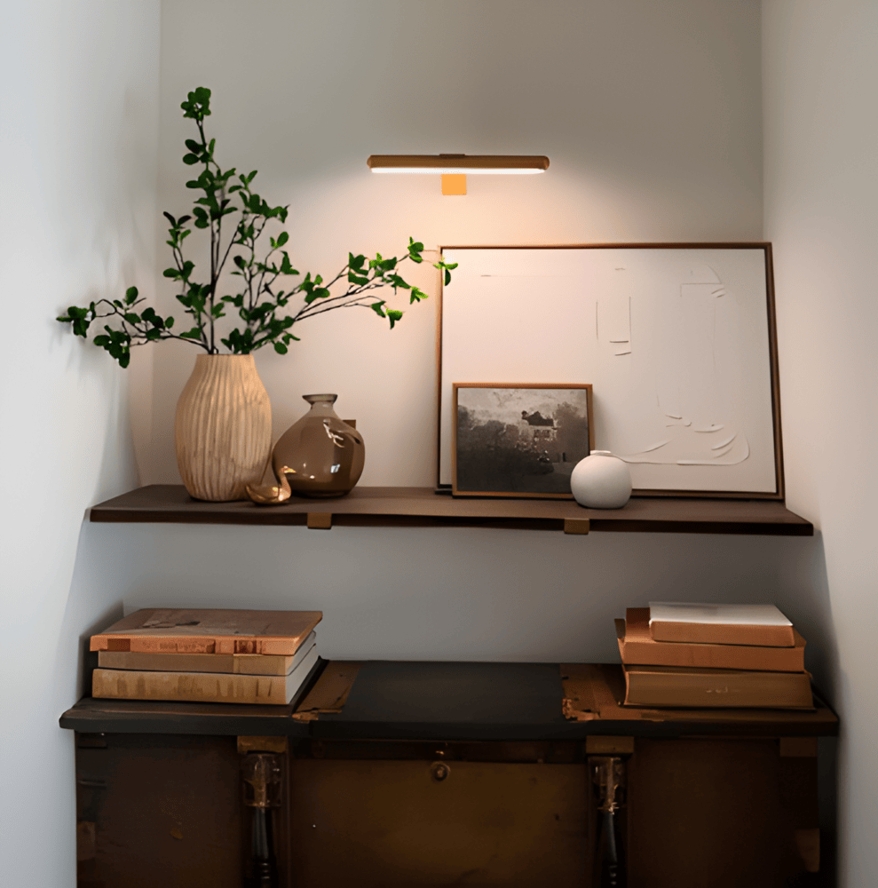 Bezdrátová nástěnná LED lampa s USB dobíjením - plná rotace a pohodlné dobíjení