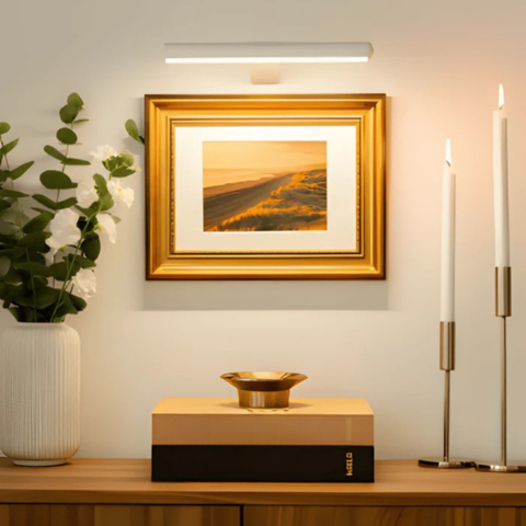 Bezdrátová nástěnná LED lampa s USB dobíjením - plná rotace a pohodlné dobíjení