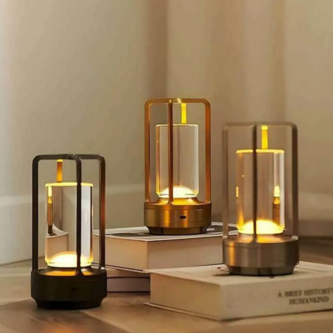 Bordslampa med uppladdning – Dämpat ljus och tidlös stil 