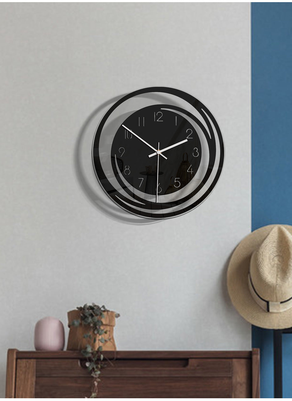 Silent Wall Clock – Modern Elegance and Reliable Precision 