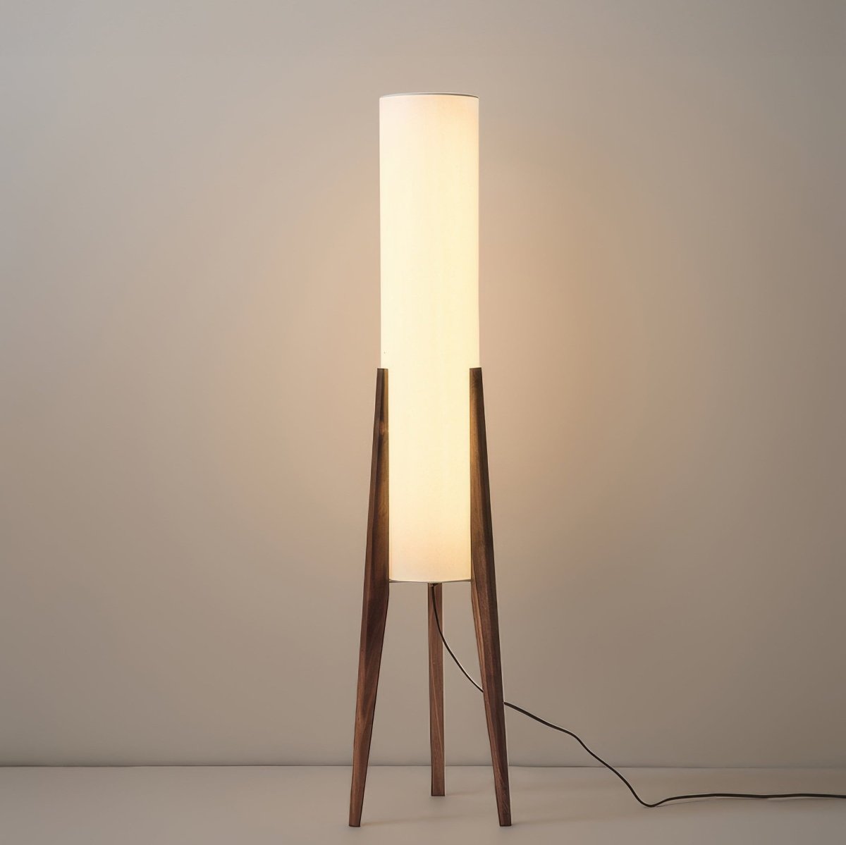 Lampe Sur Pied – Élégance Moderne