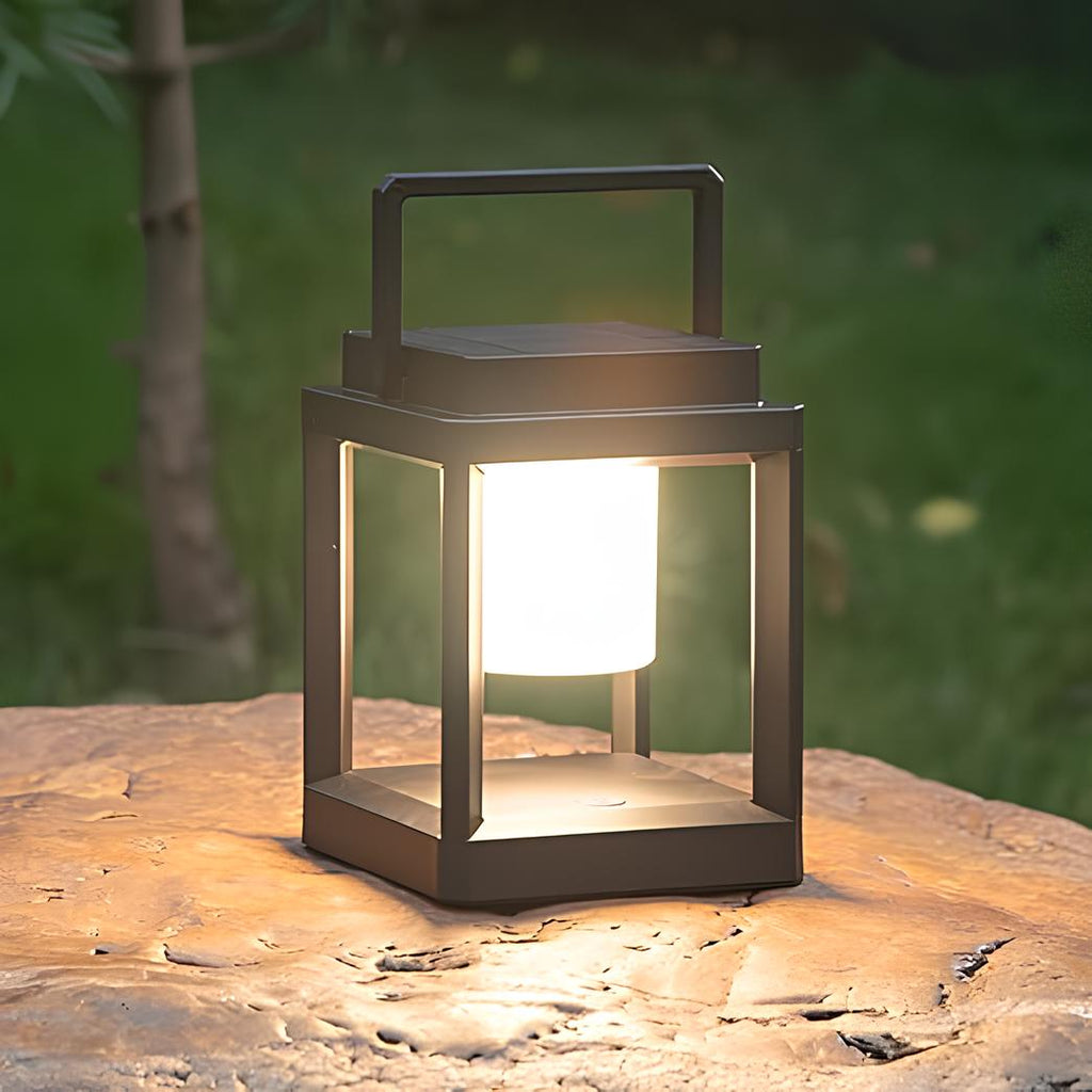Moderne Zonne-lantaarn – Elegante en Duurzame Verlichting 