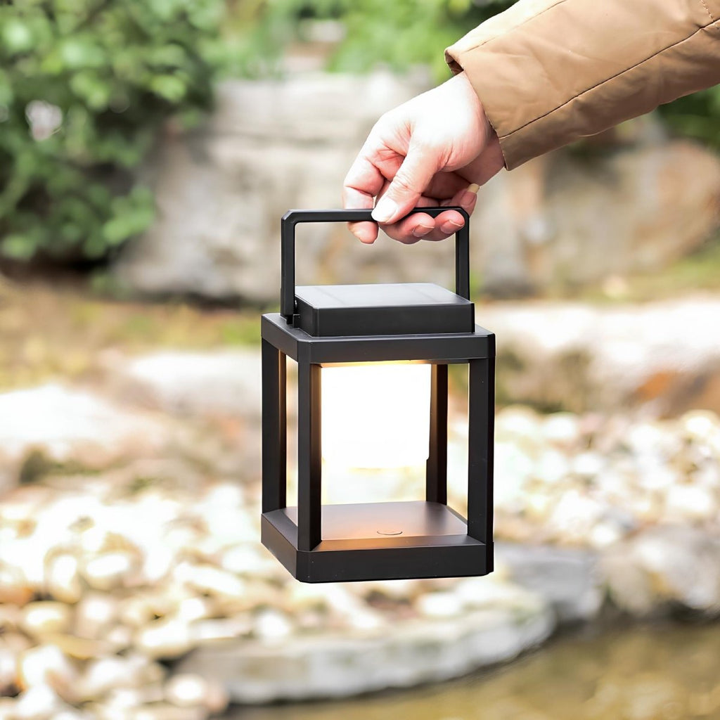 Moderne Zonne-lantaarn – Elegante en Duurzame Verlichting 