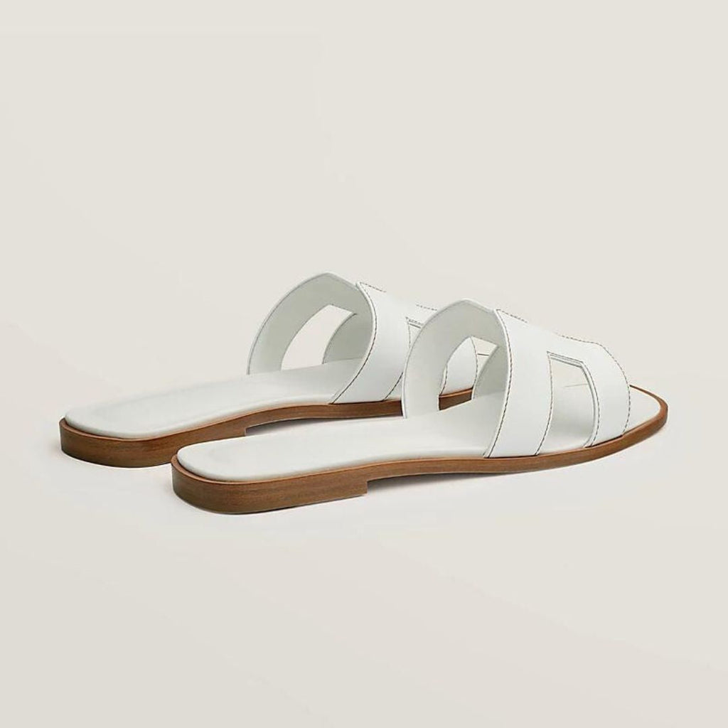 Brigitte | Moderne Flate Sandaler – Luftriktig Design Og Urban Stil 