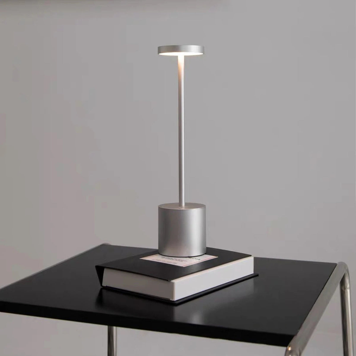 Lampe De Table LED Tactile Rechargeable — vue 2